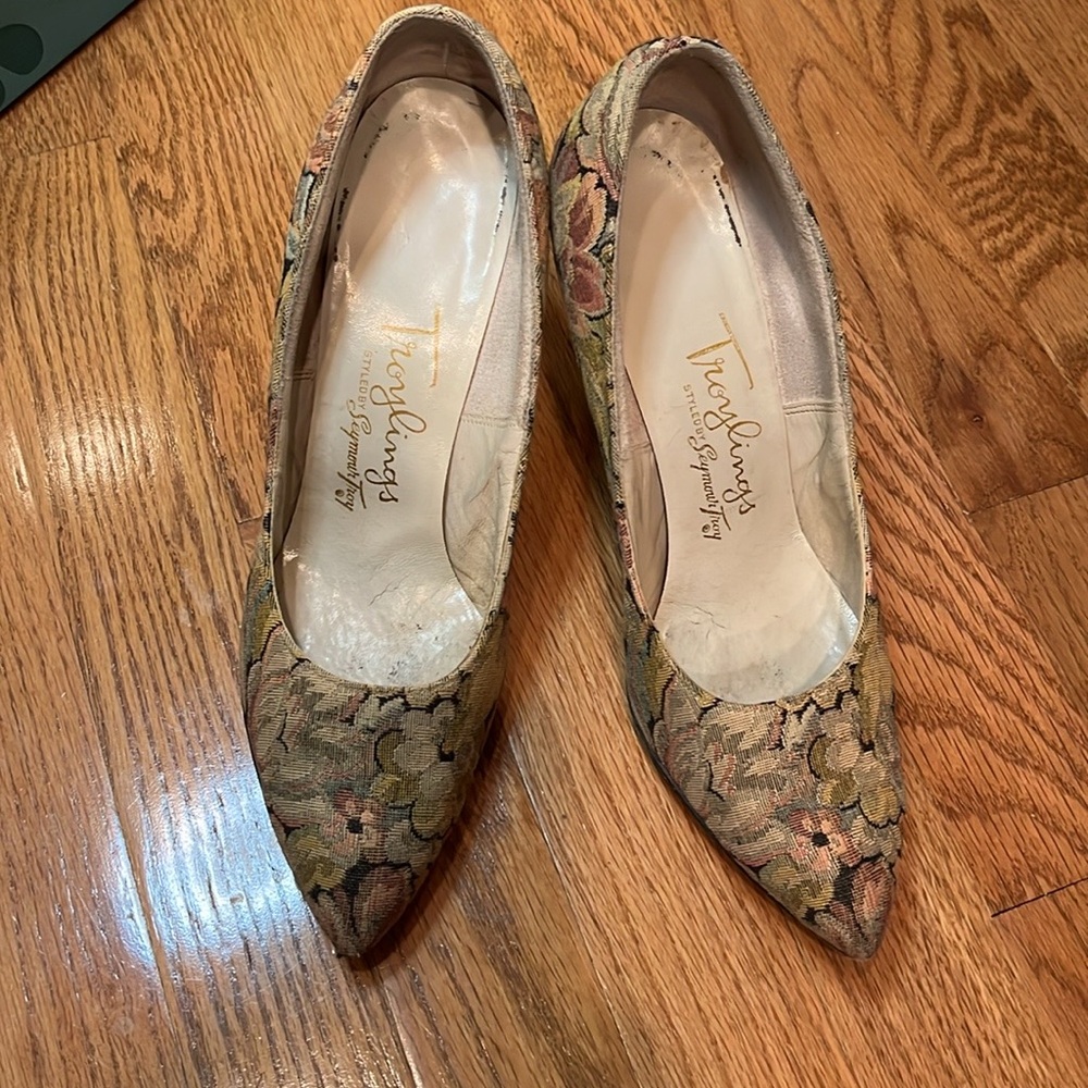 Vintage shoes!